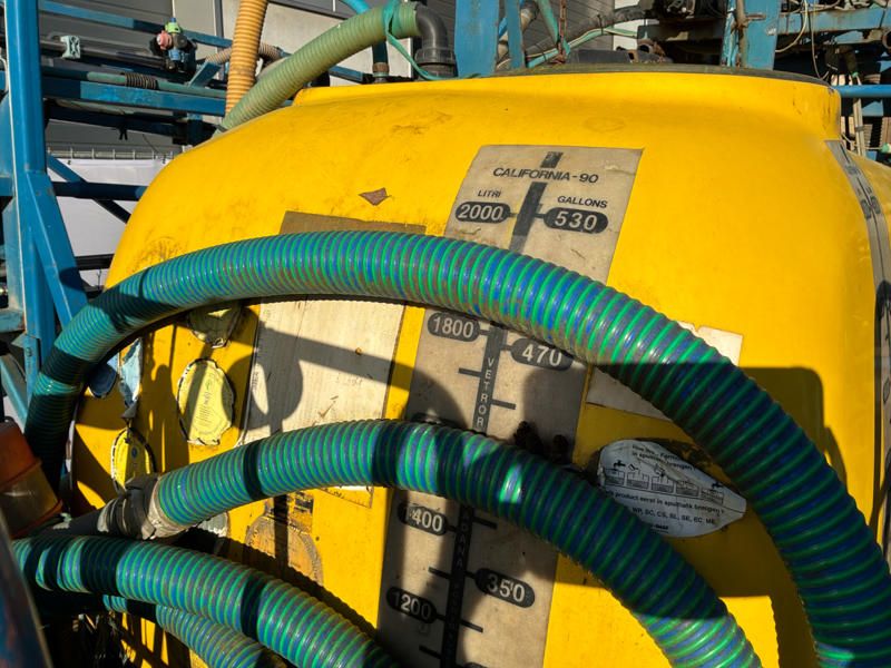 1975 Delvano GET LAK Trailed sprayer