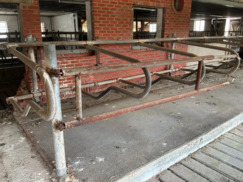 Various cubicles