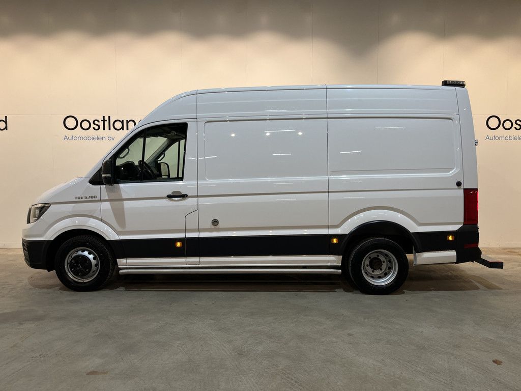 Man TGE 50 2.0 L3H3 180 PK DL DSG Automaat / Servicebus / GVW 5.000 KG / Bott Inrichting / Swinglift Kraan / Trekhaak 3500 KG / 220V. / Euro 6 / Airco / CarPlay / Camera / Cruise Control / 53.000 KM !! C-Rijbewijs !!