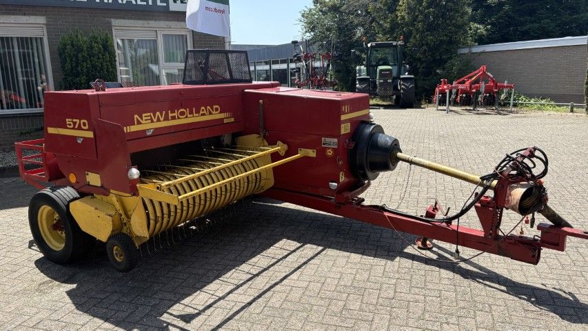 New Holland 570 balenpers