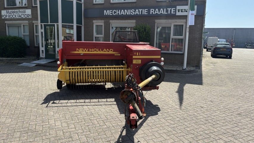New Holland 570 balenpers