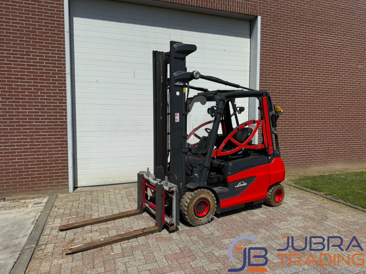 Linde E30-01 Electric Forklift | 2018 | 7637H | 3T | 4.9M