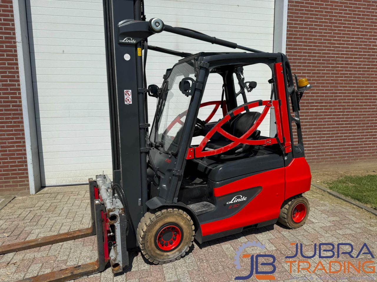 Linde E30-01 Electric Forklift | 2018 | 7637H | 3T | 4.9M
