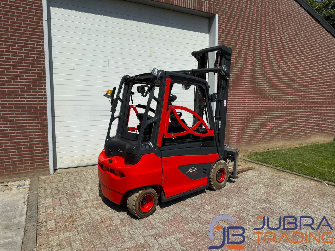 Linde E30-01 Electric Forklift | 2018 | 7637H | 3T | 4.9M