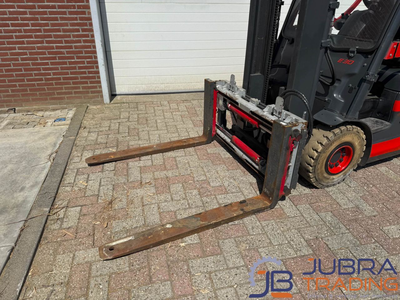 Linde E30-01 Electric Forklift | 2018 | 7637H | 3T | 4.9M