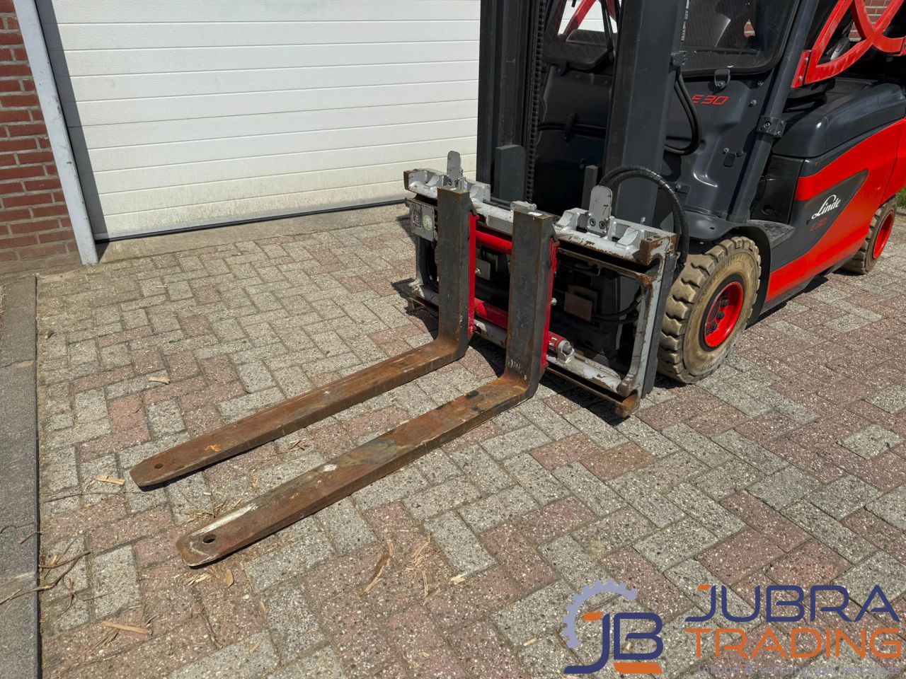 Linde E30-01 Electric Forklift | 2018 | 7637H | 3T | 4.9M