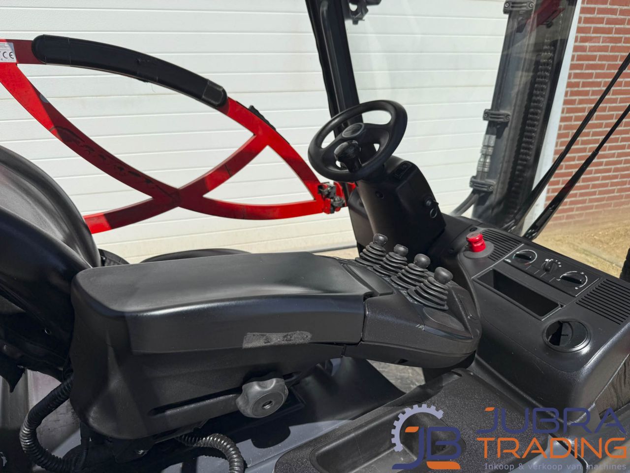 Linde E30-01 Electric Forklift | 2018 | 7637H | 3T | 4.9M