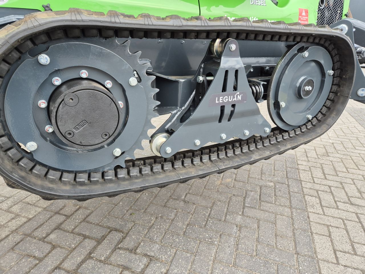 LEGUAN 265 spinhoogwerker met werkhoogte van 26,5 m