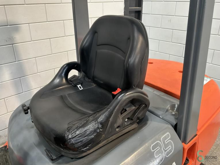 Forklifts Diesel Toyota 02-7FDJF35 2003