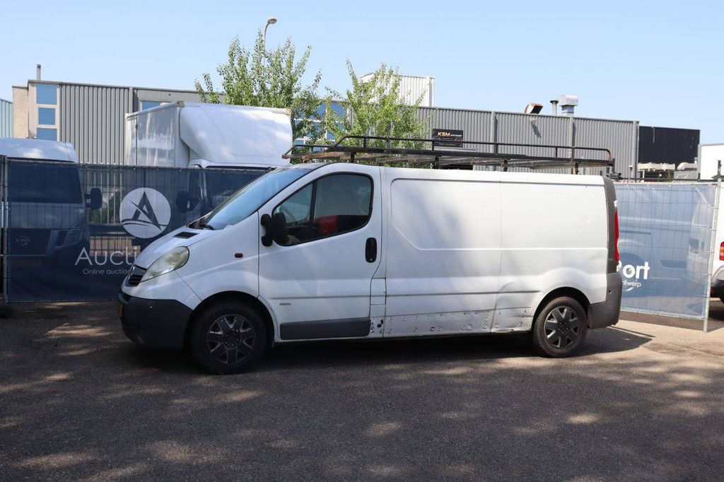 Opel VIVARO Diesel Transporter 2012