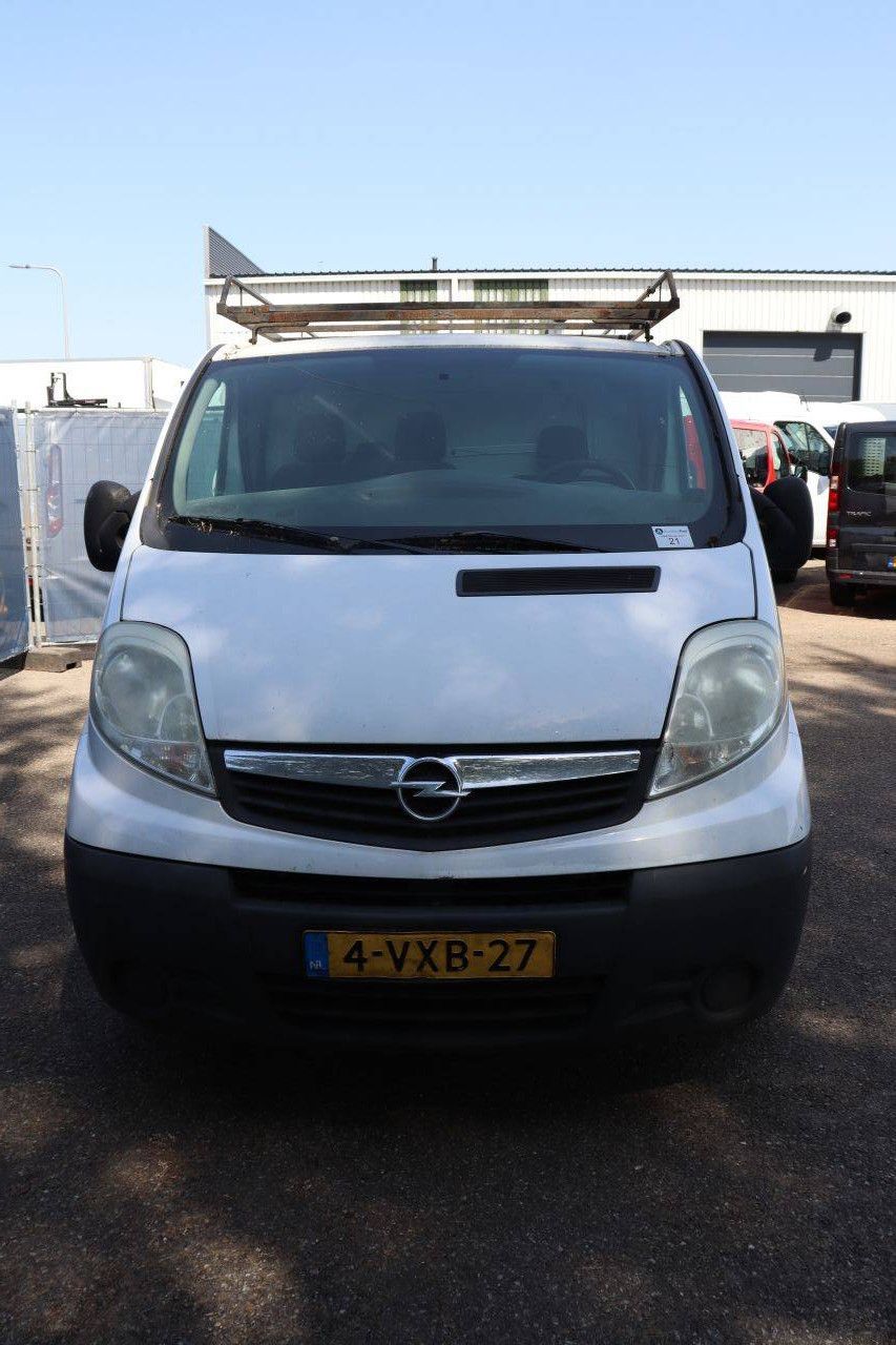 Opel VIVARO Diesel Transporter 2012