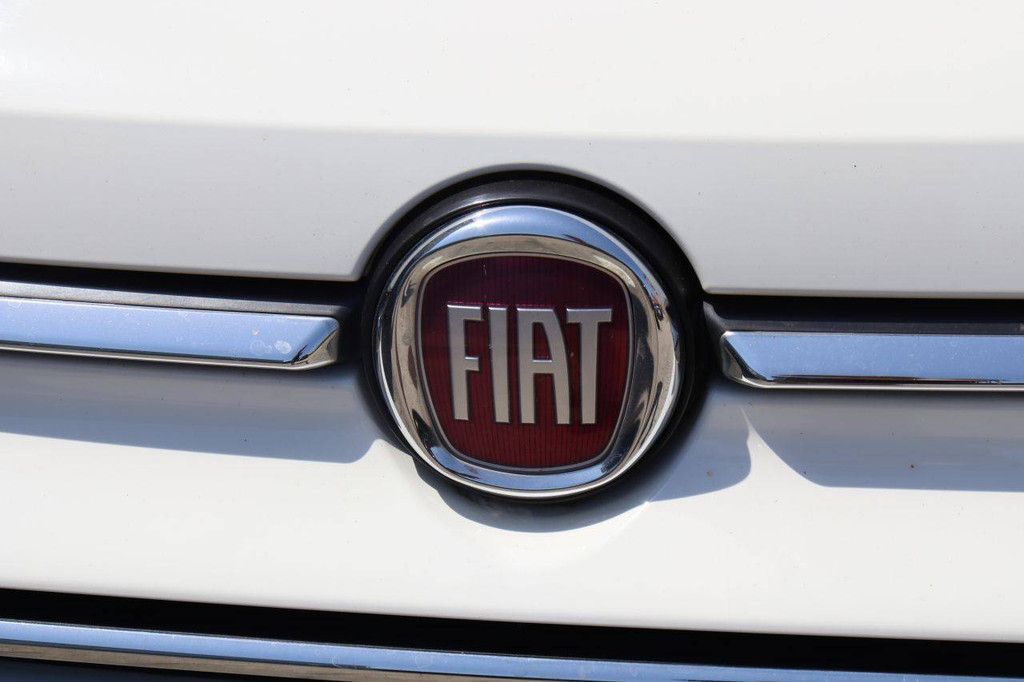Personenauto Fiat 500 Benzine 2018