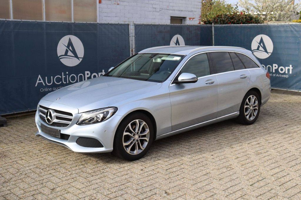 Personenauto Mercedes-Benz C 200 d Diesel 136pk 2016