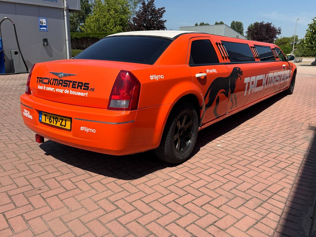 Chrysler 300 Touring Limousine, Benzin, Baujahr 2004