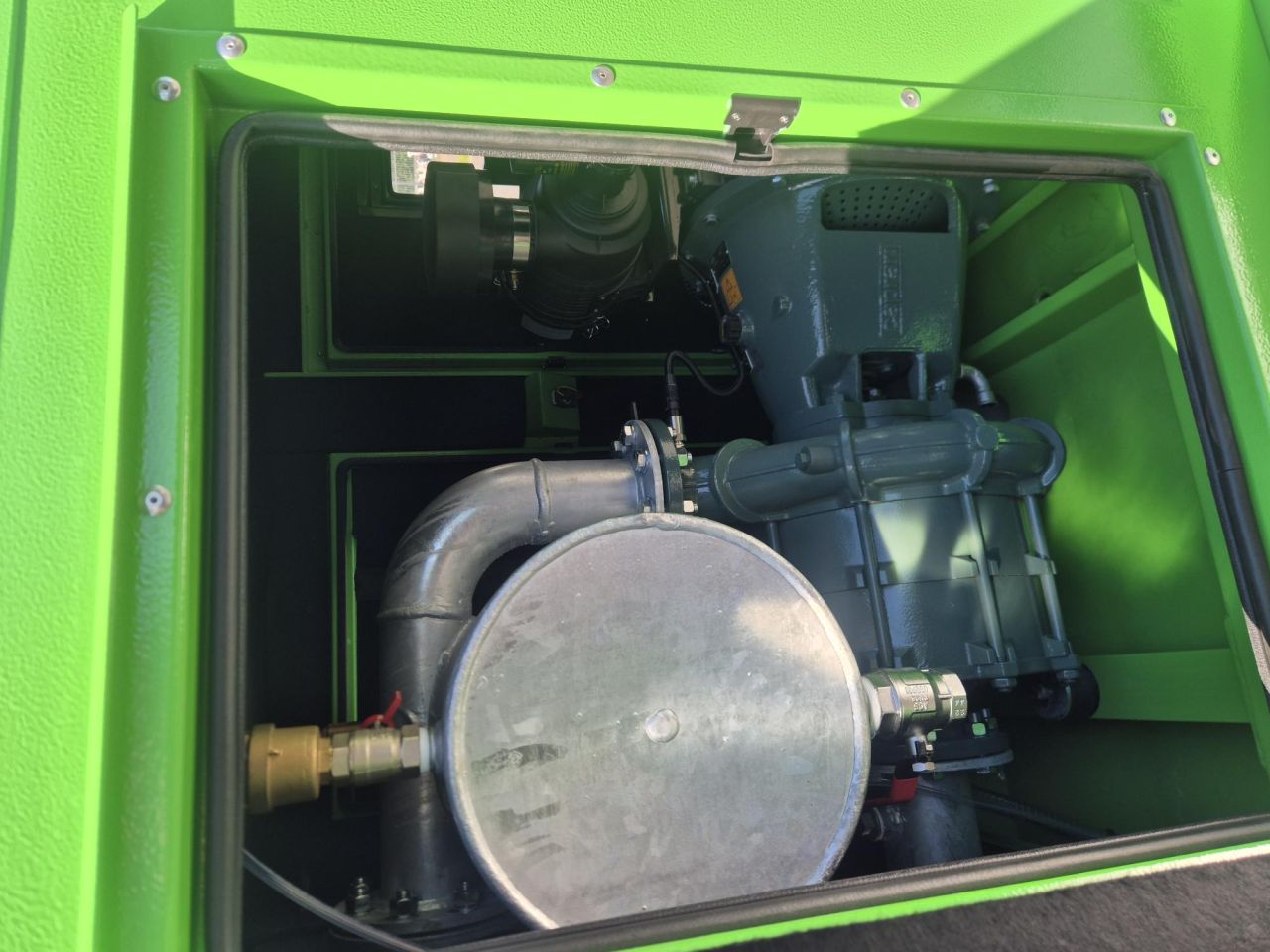 Irtec haspel 100x350m, met pompset nieuw of gebruikt
