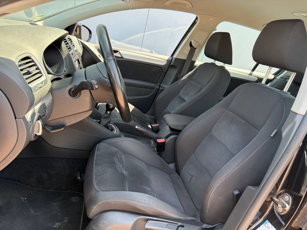 Pkw Volkswagen Golf Variant 1.4 TSI Trendline Benzin 2009 (Margin)