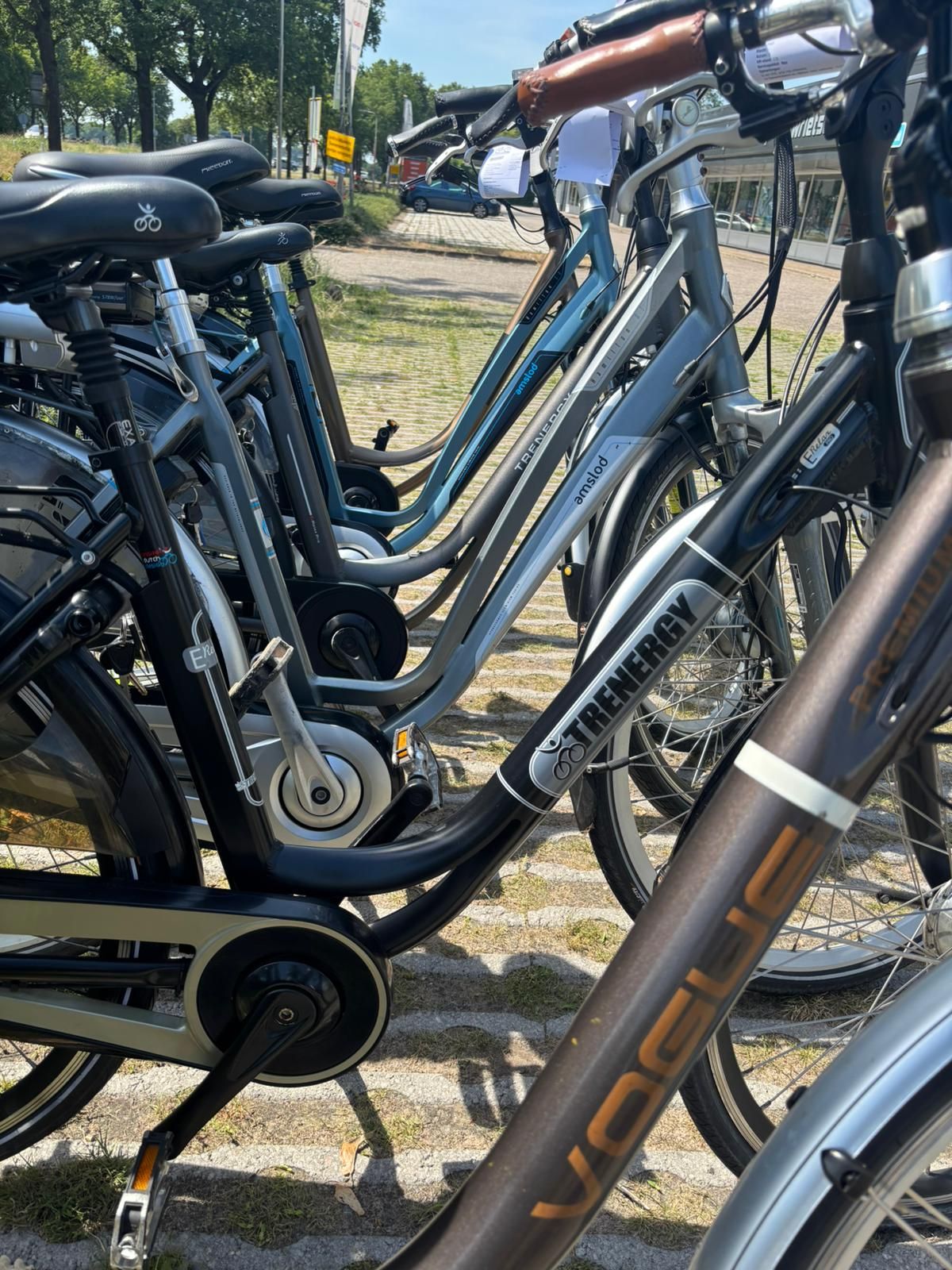 Elektrische fiets damesfiets herenfiets E-Bike z.g.a.n
