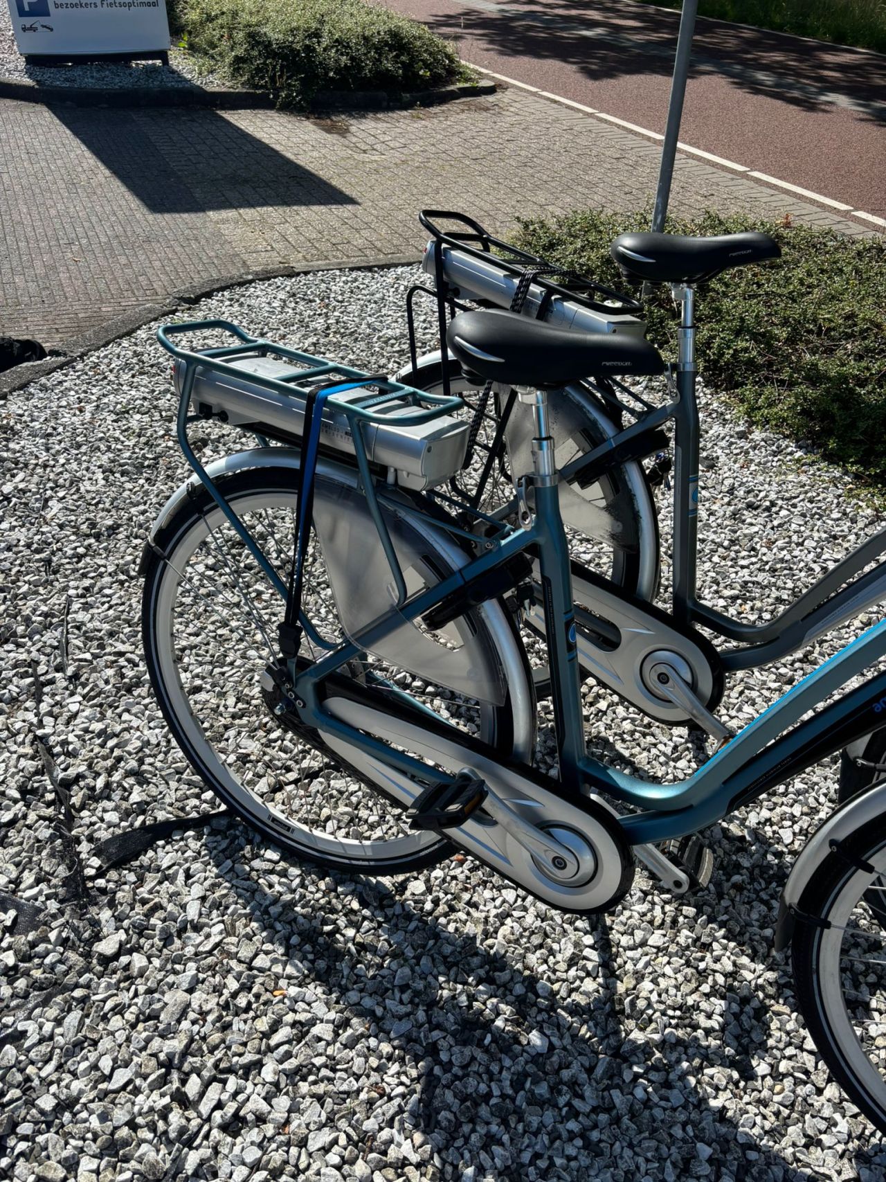 Elektrische fiets damesfiets herenfiets E-Bike z.g.a.n