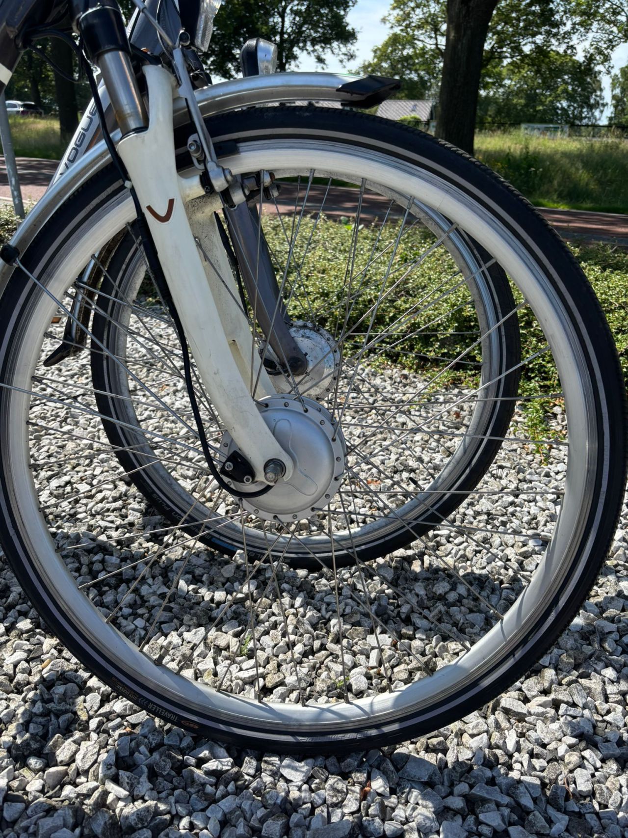 Elektrische fiets damesfiets herenfiets E-Bike z.g.a.n