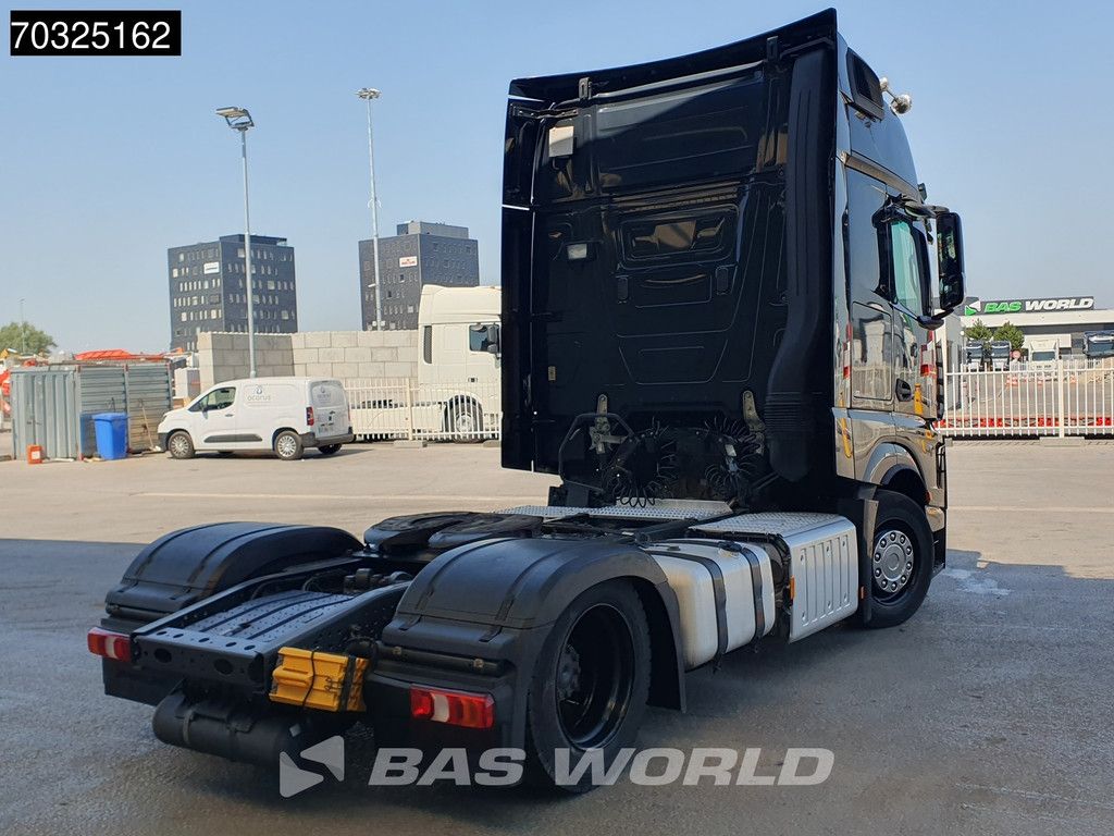Mercedes Actros 1848 4X2 GigaSpace Mega Retarder 2xTanks ACC