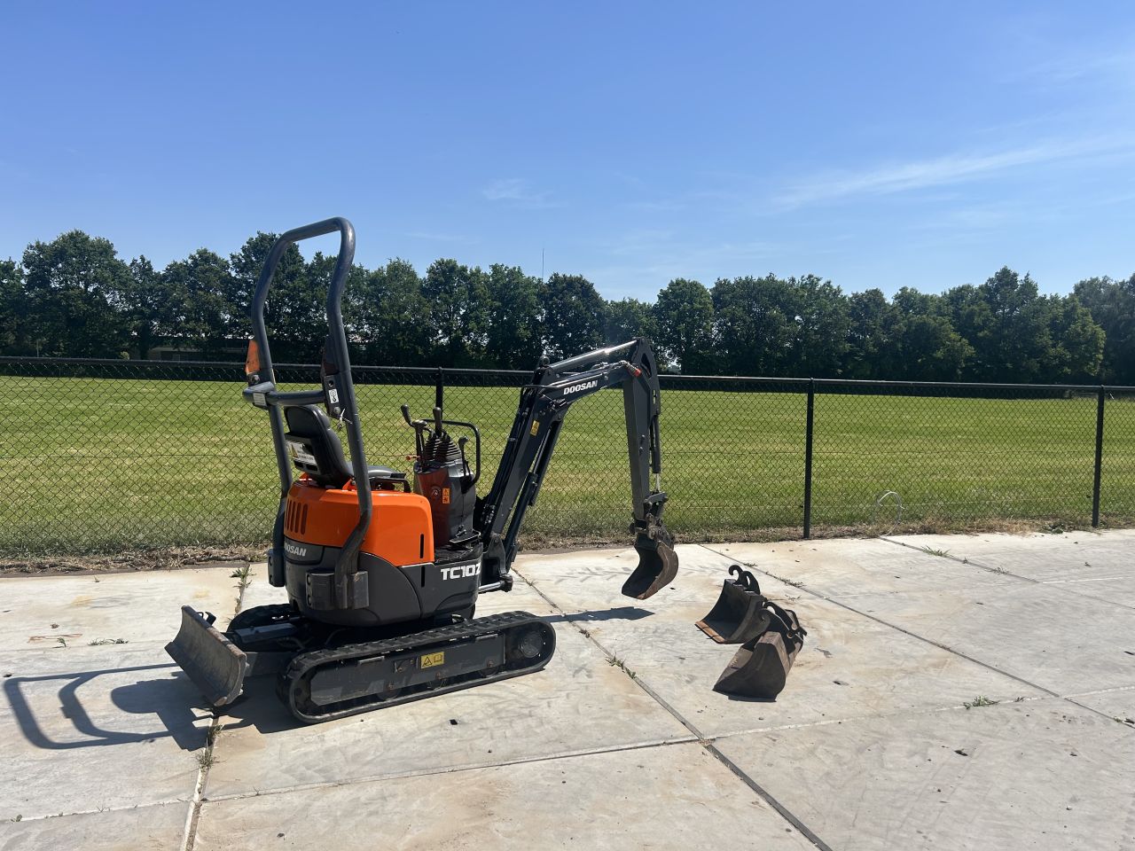 Hele Mooie Doosan minigraver 1,2ton. (2021)