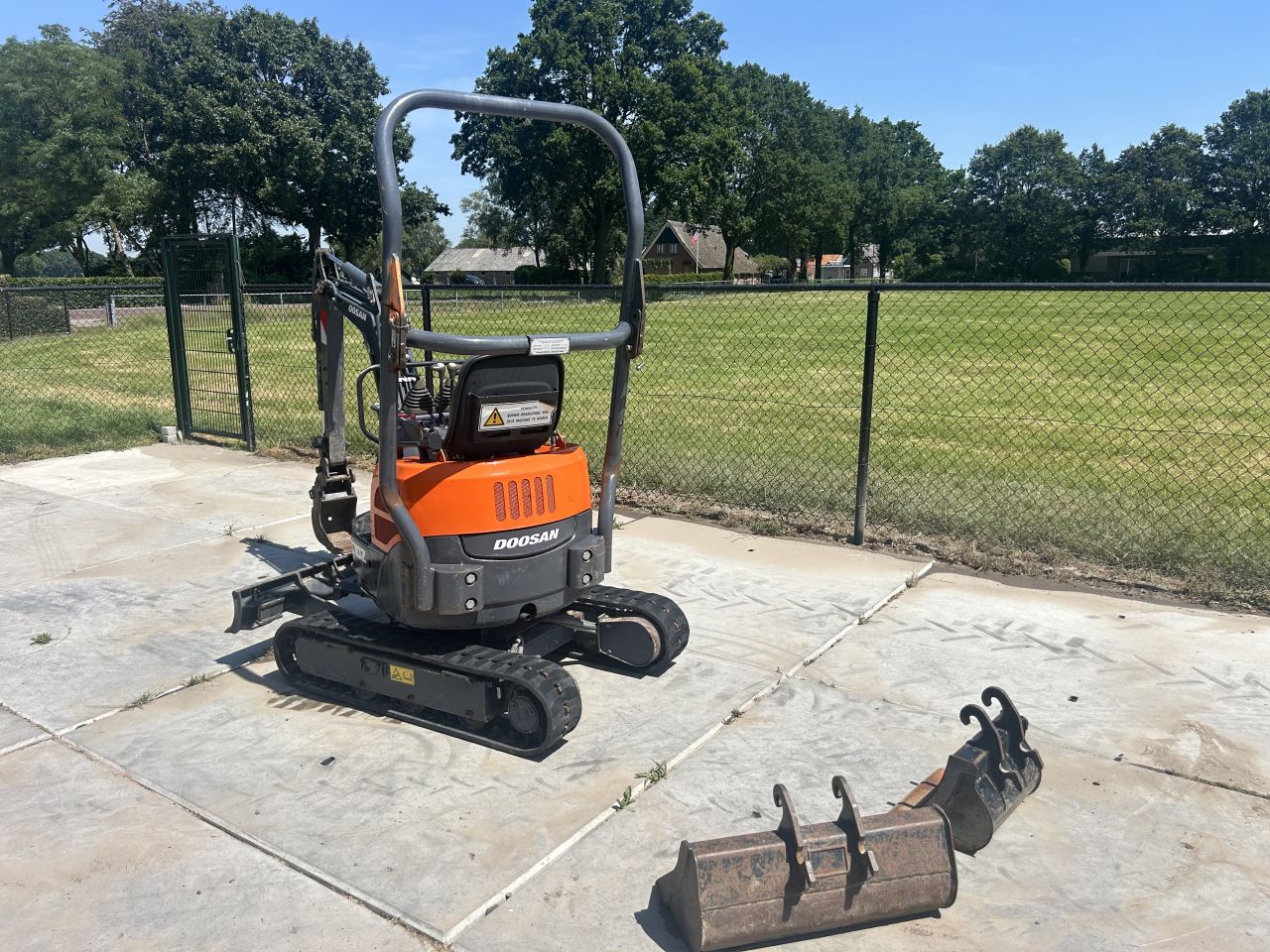Hele Mooie Doosan minigraver 1,2ton. (2021)