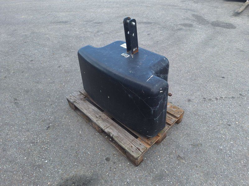 750 kg Gewicht