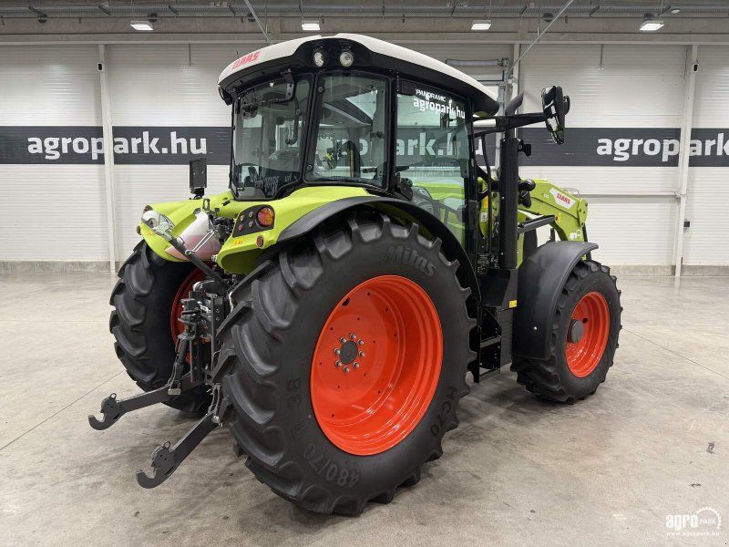 Claas Arion 420