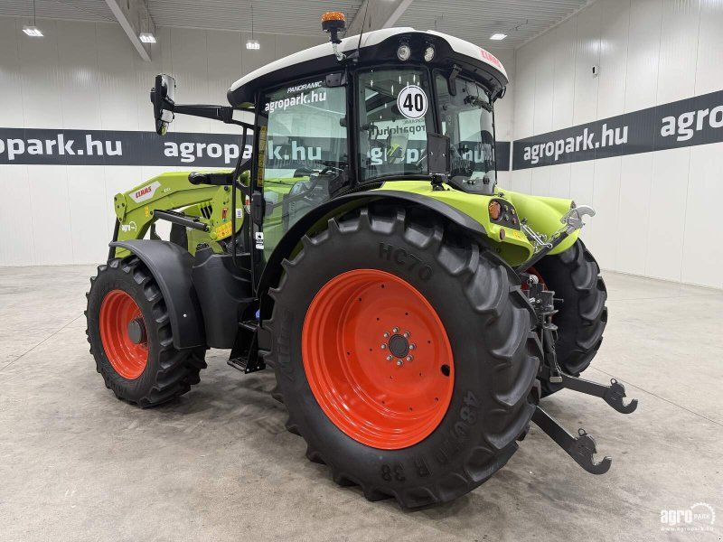 Claas Arion 420
