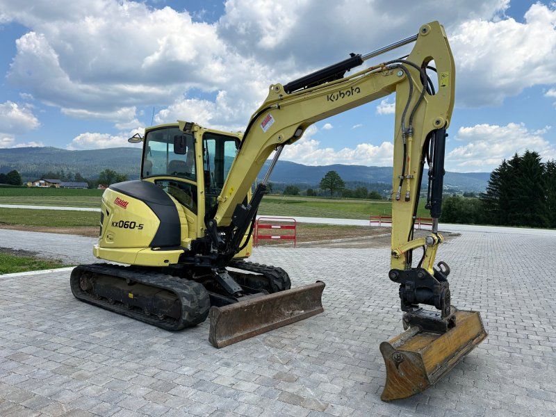 Kubota KX060-5 mit Powertilt