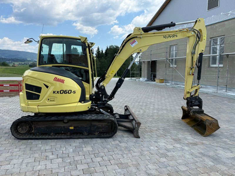 Kubota KX060-5 mit Powertilt