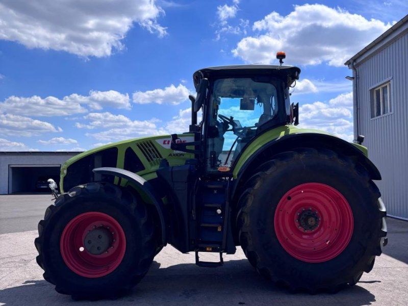 Claas AXION 960