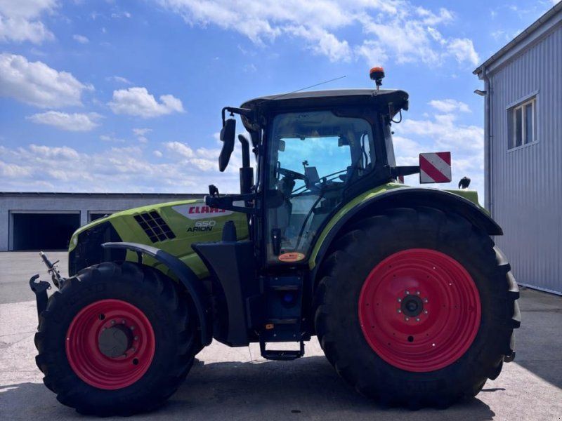 Claas ARION 650