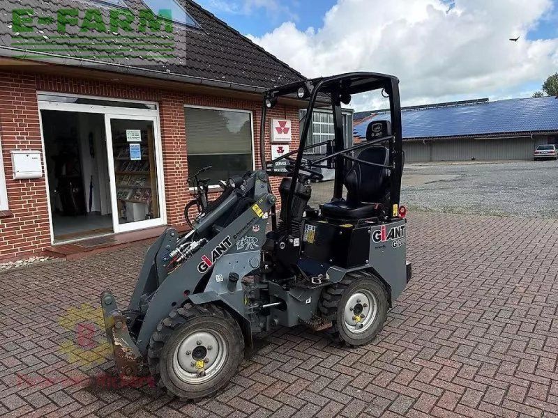 Giant g1200