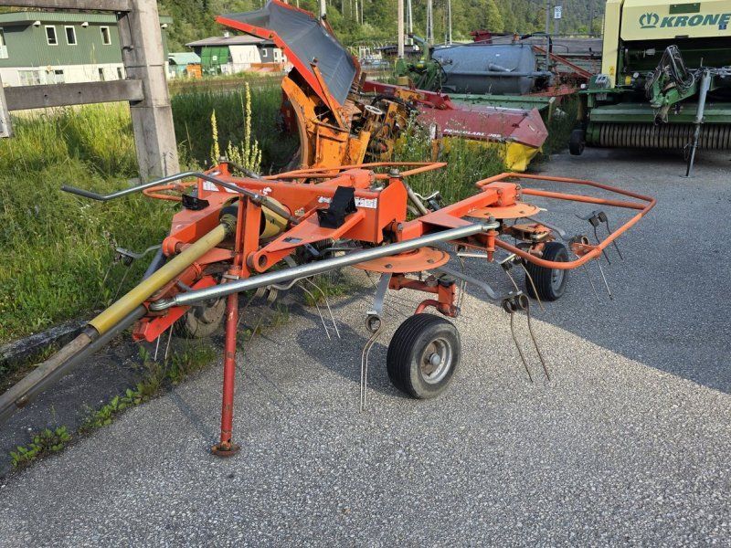 Fella TH 530