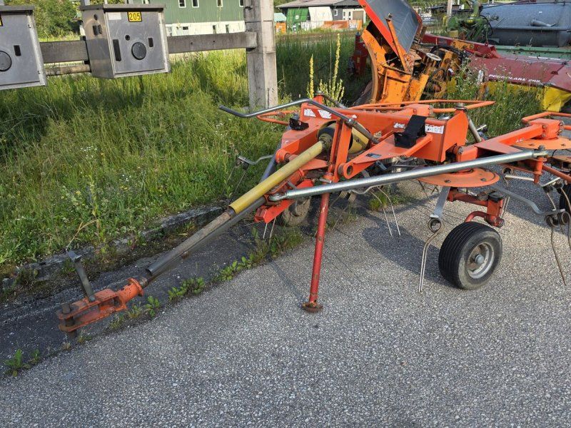 Fella TH 530