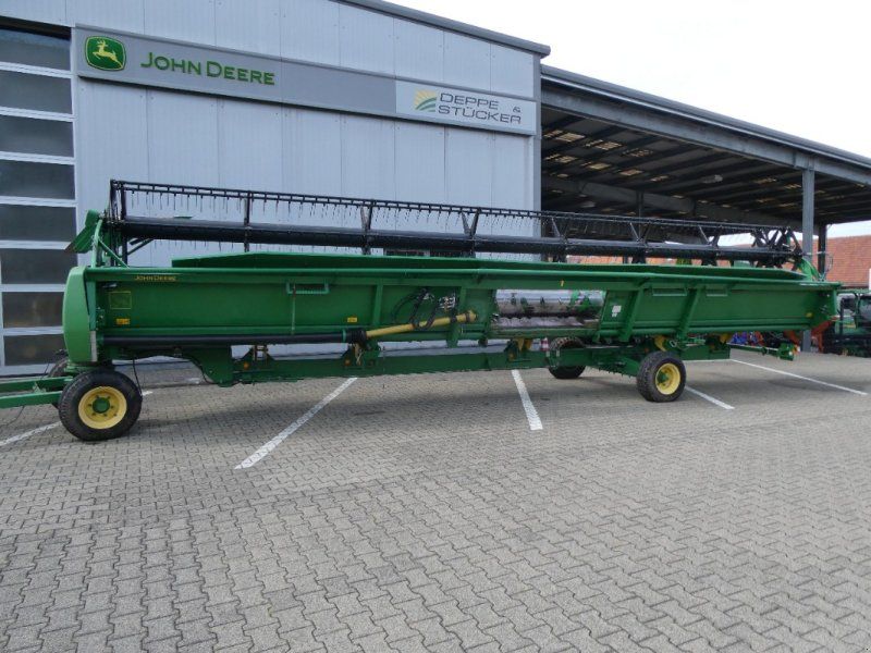 John Deere 635R