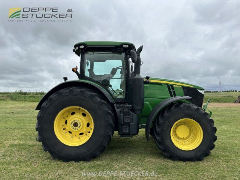 John Deere 7290R