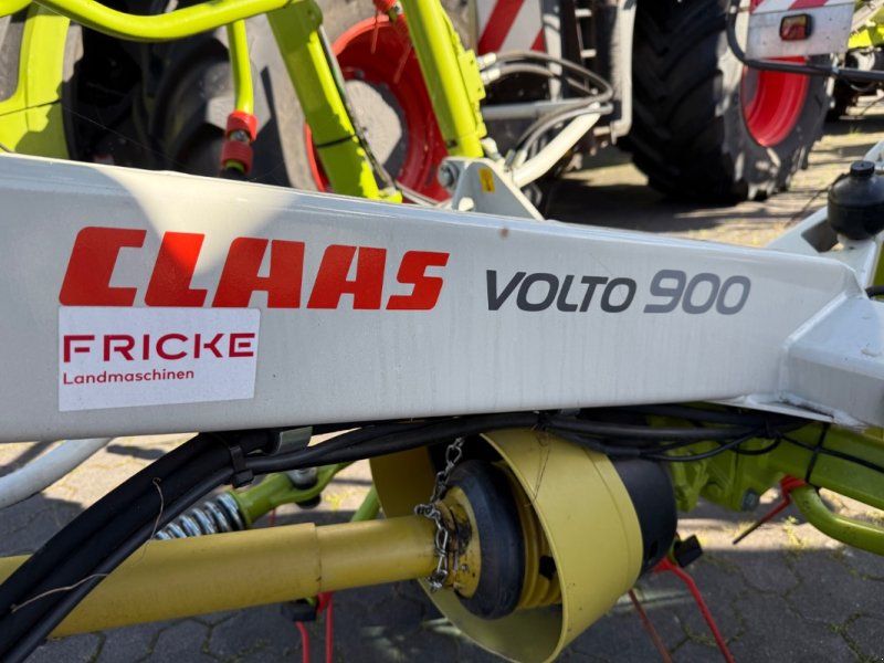 Claas Volto 900