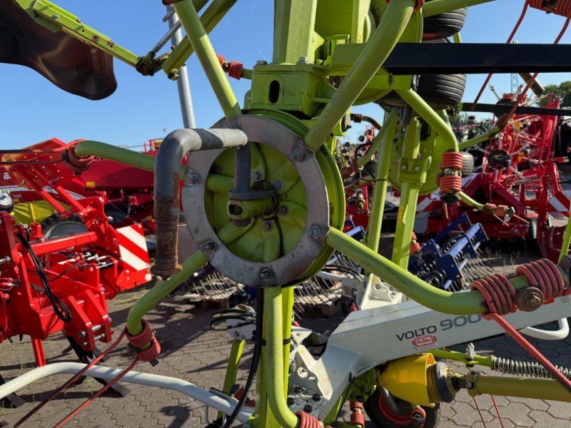 Claas Volto 900