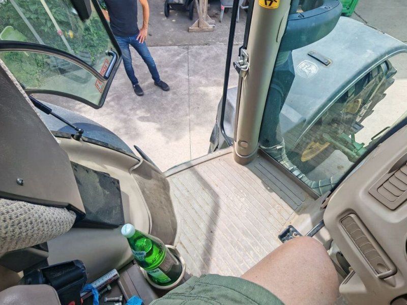 John Deere 6250R