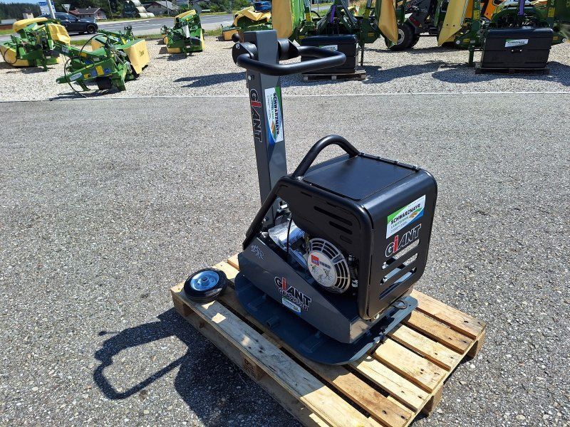 Giant GPR2553D Rüttelplatte