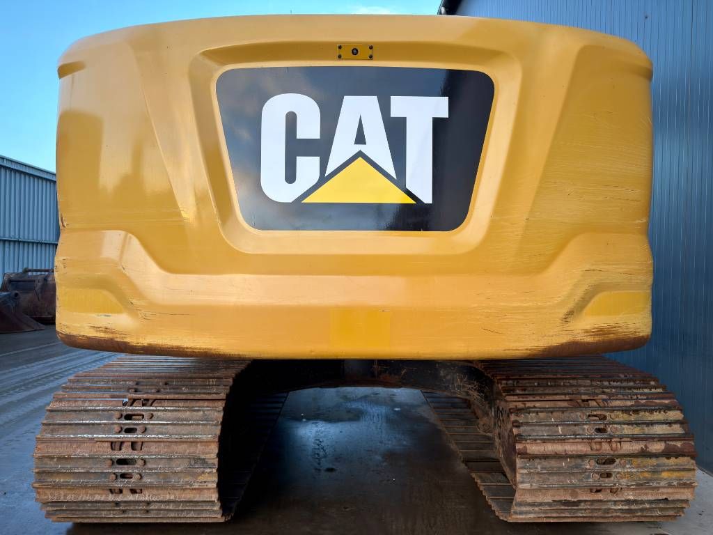 CAT 323 07B
