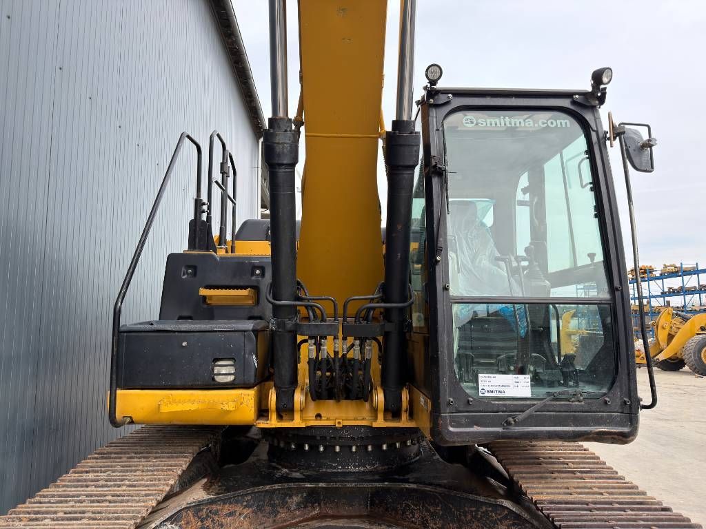 CAT 323EL VA