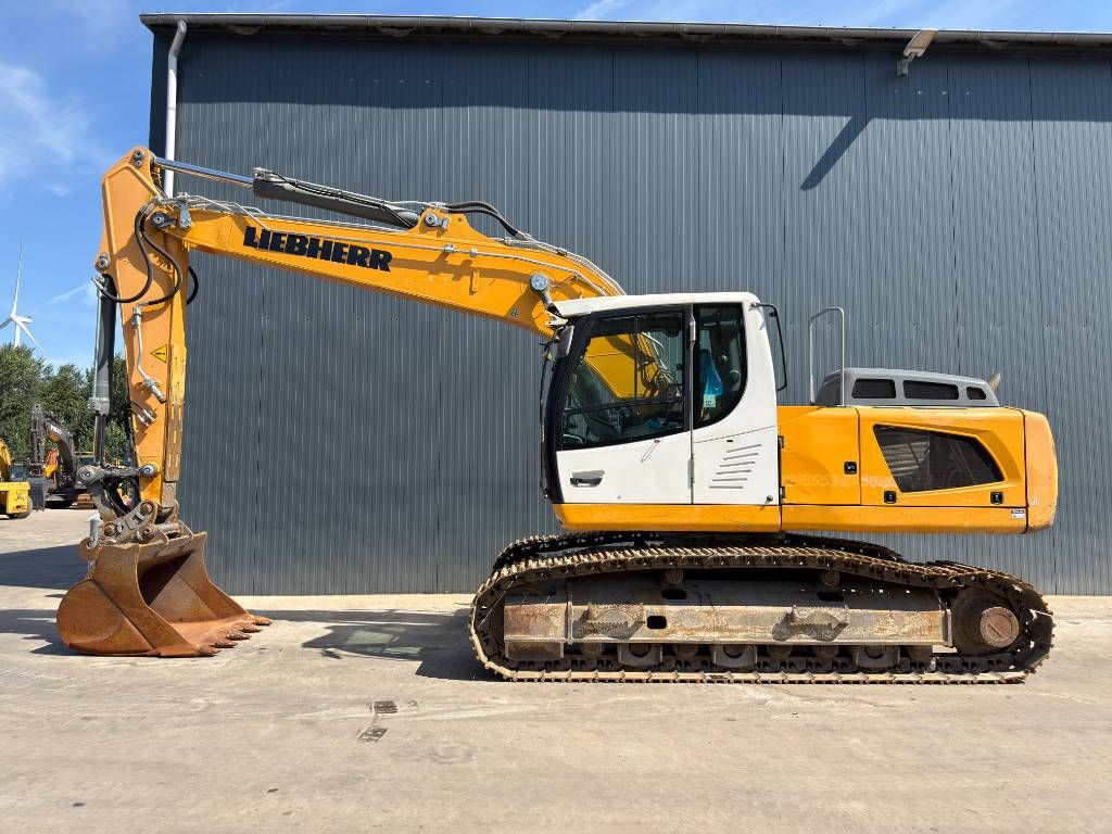 Liebherr R922 SLC