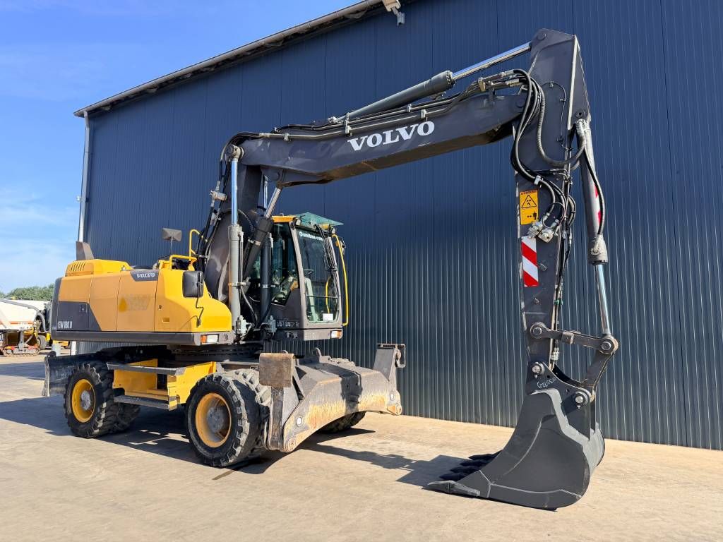 Volvo EW180D