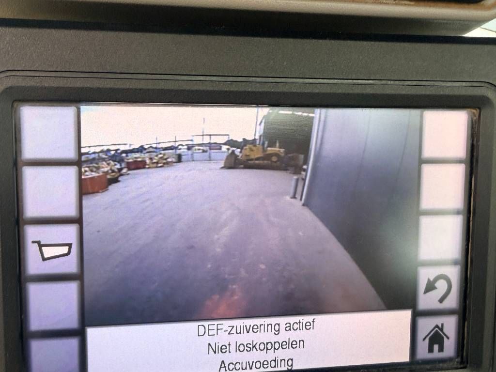 CAT 950M