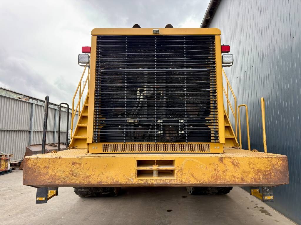 CAT 990H