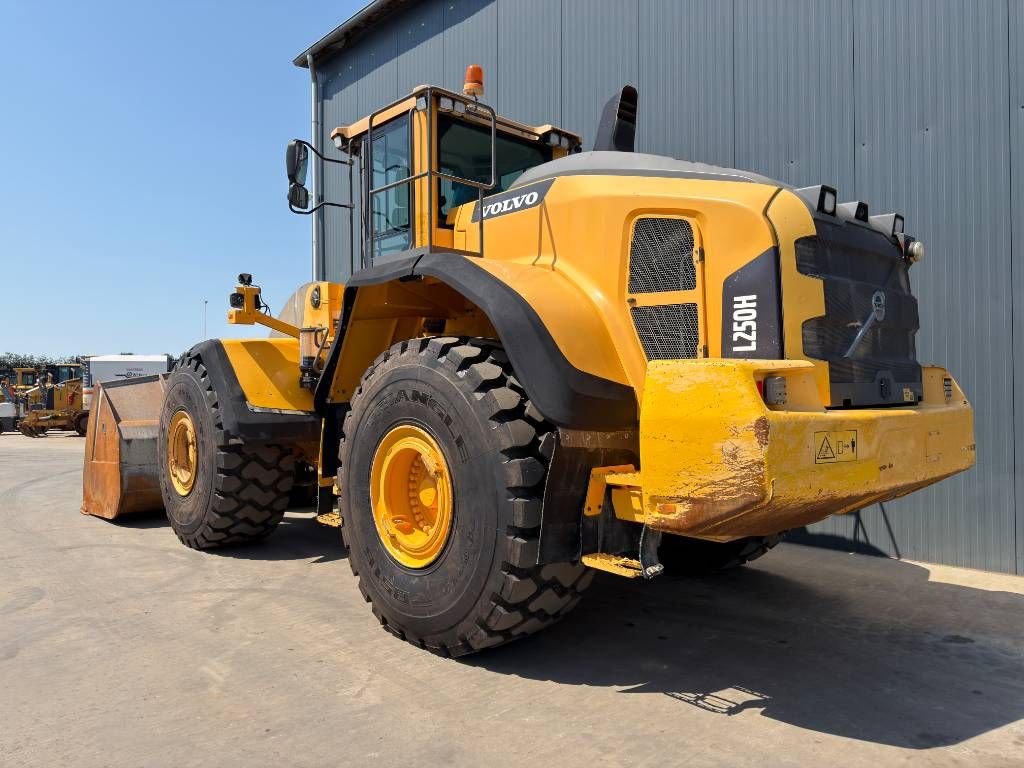Volvo L250H