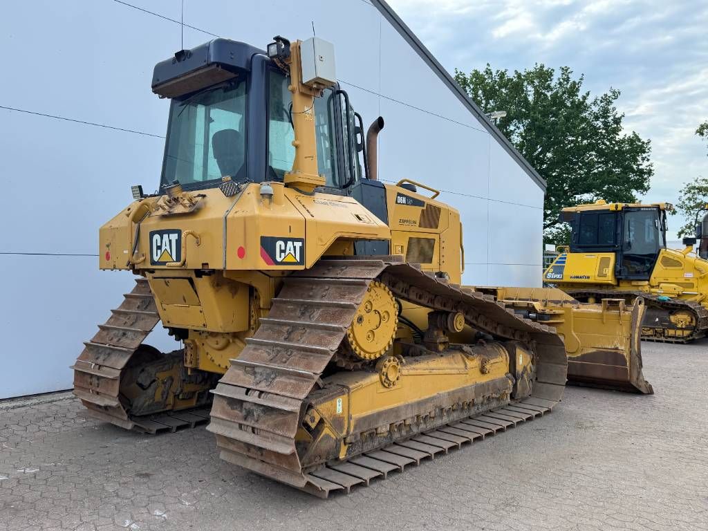 CAT D6N LGP - German Machine / Folding Blade